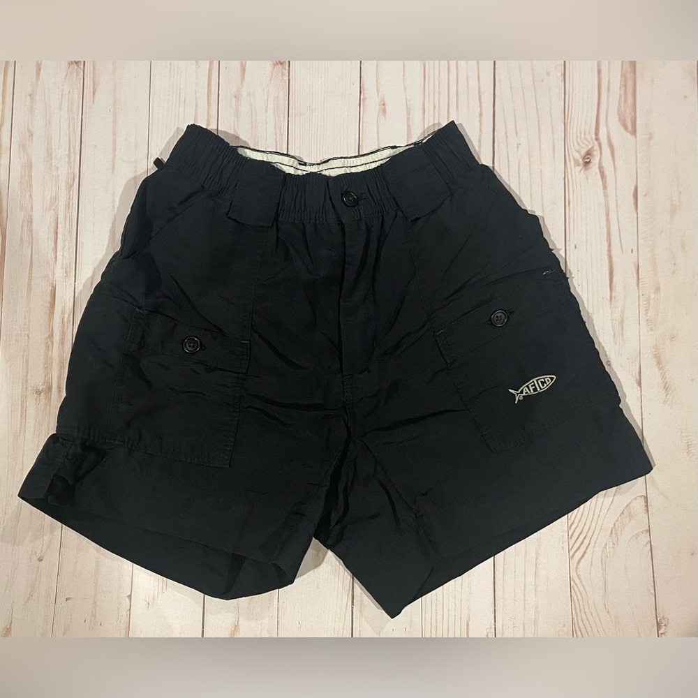 Aftcos Youth Boys Black Shorts. Size 26. Excellent Condition.